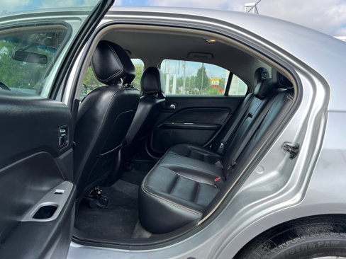 Used 2012 Ford Fusion SEL image 28