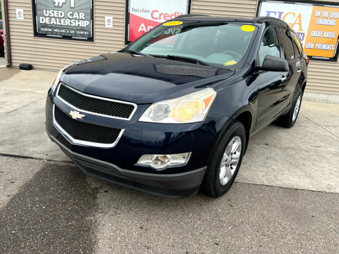 Used 2012 Chevrolet Traverse LS image 1