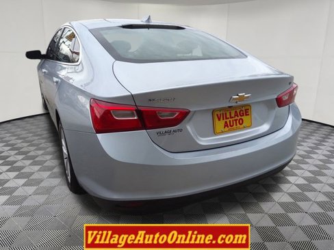 Used 2018 Chevrolet Malibu LT image 10