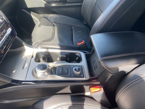 Used 2021 Ford Explorer ST w/ Equipment Group 401A image 31