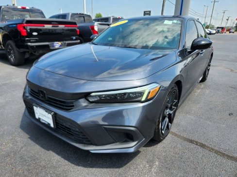 Used 2022 Honda Civic Sport image 3