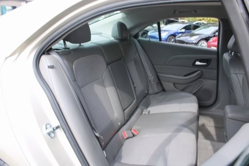 Used 2015 Chevrolet Malibu LT image 18