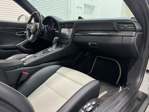 Used 2019 Porsche 911 Turbo S image 35