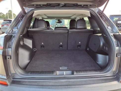 Used 2021 Jeep Cherokee Limited image 16