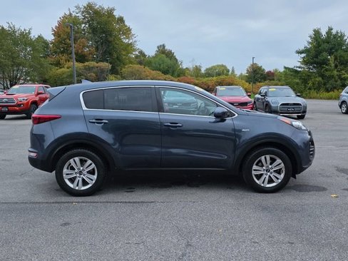 Used 2019 Kia Sportage LX image 9