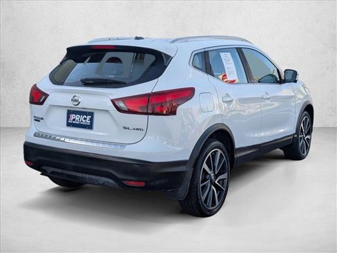 Used 2017 Nissan Rogue Sport SL w/ SL Premium Package image 5