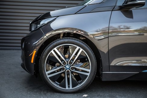 Used 2015 BMW i3 w/ Range Extender image 11