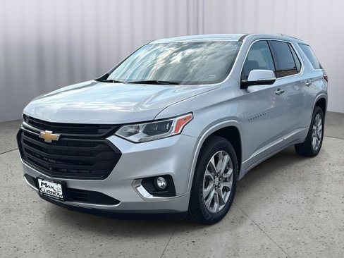 Used 2020 Chevrolet Traverse Premier image 1