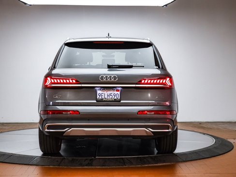 Used 2023 Audi Q7 2.0T Premium Plus w/ Premium Plus Package image 8