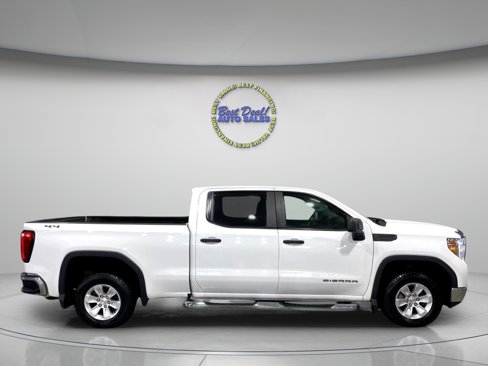 Used 2020 GMC Sierra 1500 4x4 Crew Cab w/ Sierra Value Package image 18