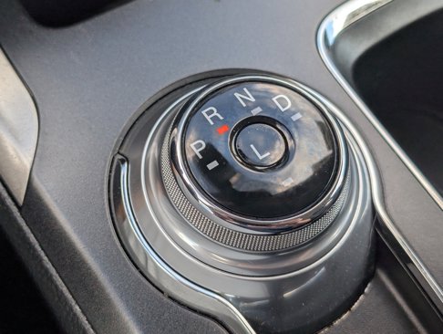 Used 2019 Ford Fusion SE image 10