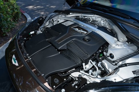 Used 2025 Aston Martin DBX 707 image 11