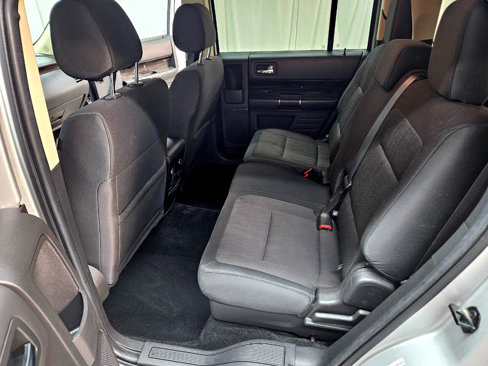 Used 2019 Ford Flex SEL image 16