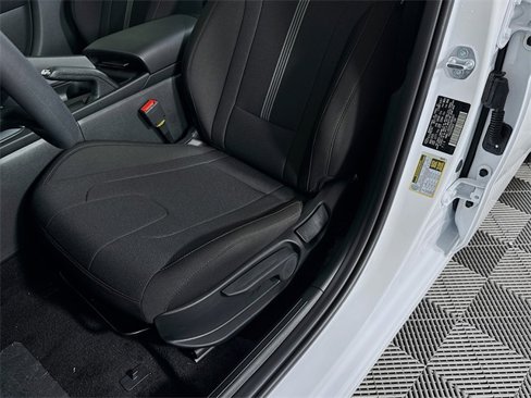 New 2025 Hyundai Elantra SE image 21