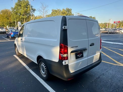 Used 2020 Mercedes-Benz Metris image 5