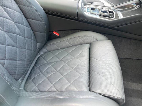 Used 2024 BMW X6 M60i w/ Executive Package image 30