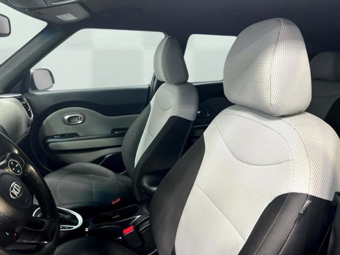 Used 2016 Kia Soul image 21