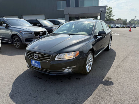 Used 2016 Volvo S80 T5 w/ Convenience Package image 2