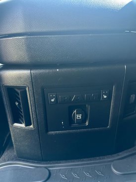 Used 2018 RAM 2500 Laramie w/ Sport Appearance Group image 20