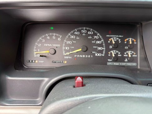 Used 1999 Chevrolet Tahoe 2WD image 19