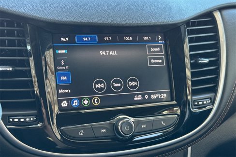 Used 2022 Chevrolet Trax LT w/ Midnight Edition image 26
