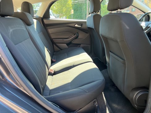 Used 2018 Ford Focus SE image 22