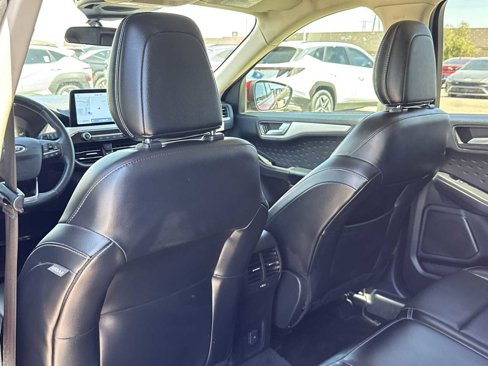 Used 2020 Ford Escape SEL image 15