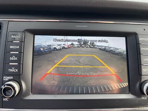 Used 2017 Kia Sedona LX w/ LX Essentials Premium Package image 34
