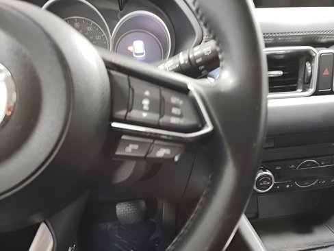 Used 2018 MAZDA CX-5 Touring image 23