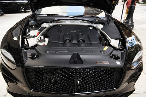 Used 2025 Bentley Continental GT Speed image 33