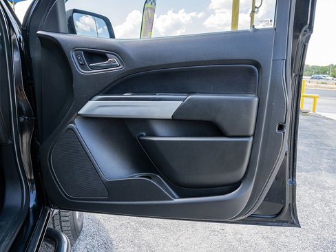 Used 2015 Chevrolet Colorado LT image 13
