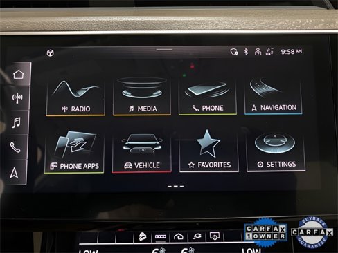 Used 2021 Audi e-tron Premium Plus w/ Premium Plus Package image 44