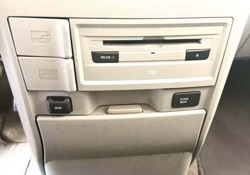 Used 2015 Honda Odyssey Touring image 9