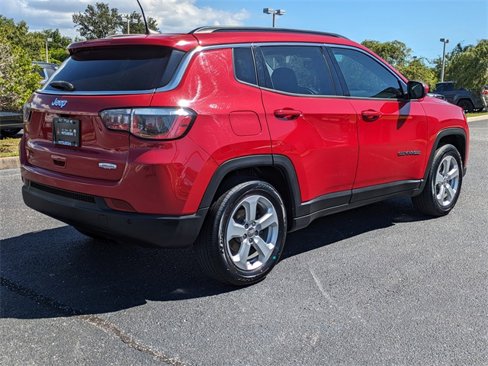 Used 2019 Jeep Compass Latitude w/ Popular Equipment Group image 5
