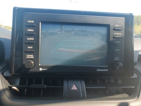 Used 2020 Toyota RAV4 XLE image 20