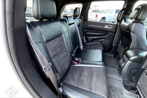 Used 2020 Jeep Grand Cherokee Altitude image 27