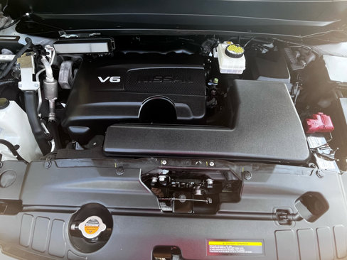 Used 2018 Nissan Pathfinder SV w/ SV Tech Package image 19