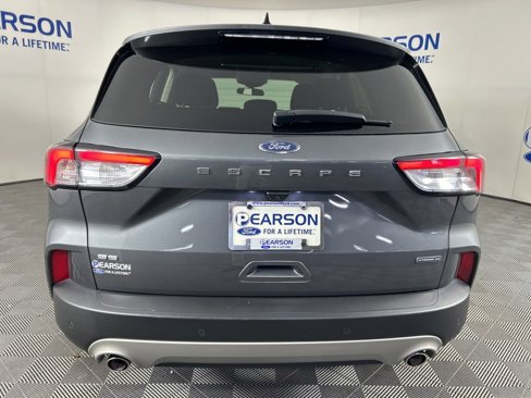 Used 2021 Ford Escape SE image 9