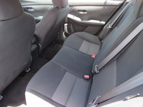 Used 2023 Nissan Sentra SV image 10