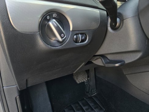 Used 2017 Volkswagen Jetta SE image 19
