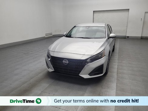 Used 2023 Nissan Altima 2.5 SV image 1