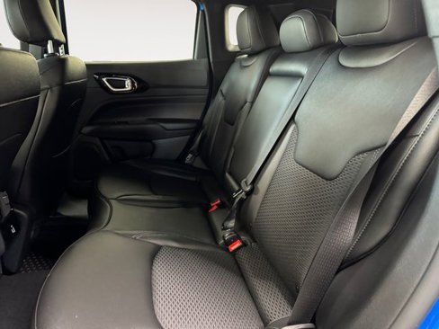 New 2026 Jeep Compass Latitude image 16