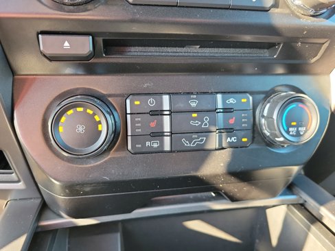 Used 2018 Ford F150 XLT w/ Equipment Group 302A Luxury image 24