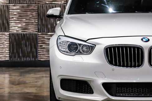 Used 2017 BMW 535i Gran Turismo xDrive image 49