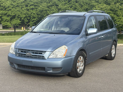 Used 2010 Kia Sedona image 3