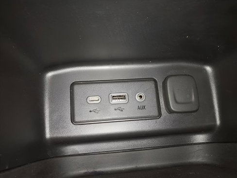 Used 2019 Chevrolet Equinox LT image 20
