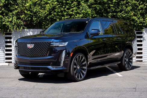 Used 2022 Cadillac Escalade ESV Premium Luxury image 21