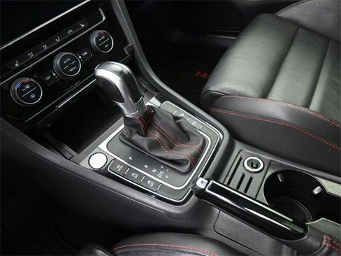 Used 2019 Volkswagen GTI Autobahn image 4