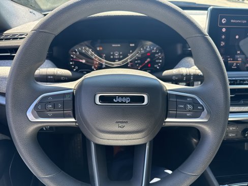 Certified 2024 Jeep Compass Sport image 19
