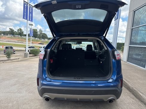 Used 2020 Ford Edge Titanium w/ Equipment Group 301A image 7